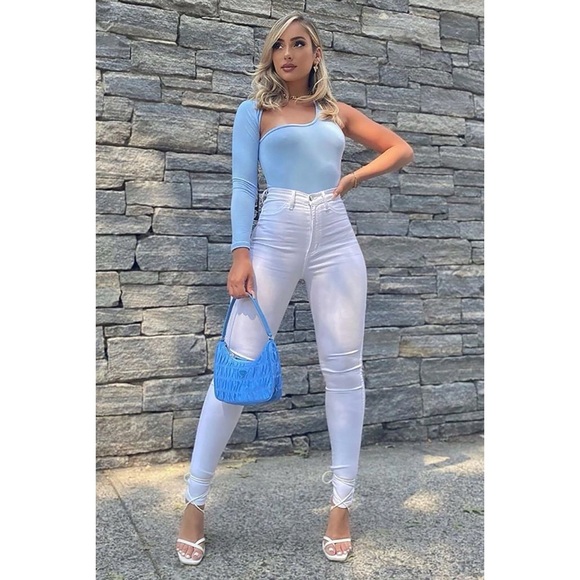 Fashion Nova Denim - Fashion Nova Super High Waist Denim Skinnies - White